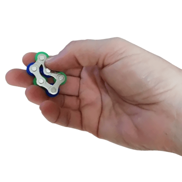 metal chain fidget in hand-sensory sensations-fun fidgets