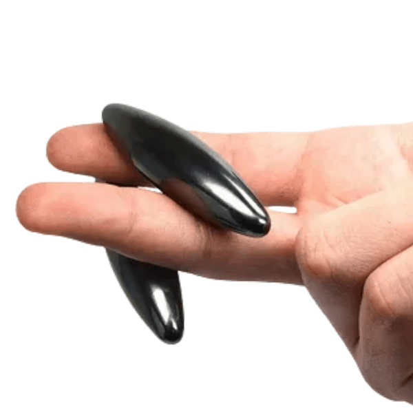 2 torpedo magnets in a hand-fun fidgets